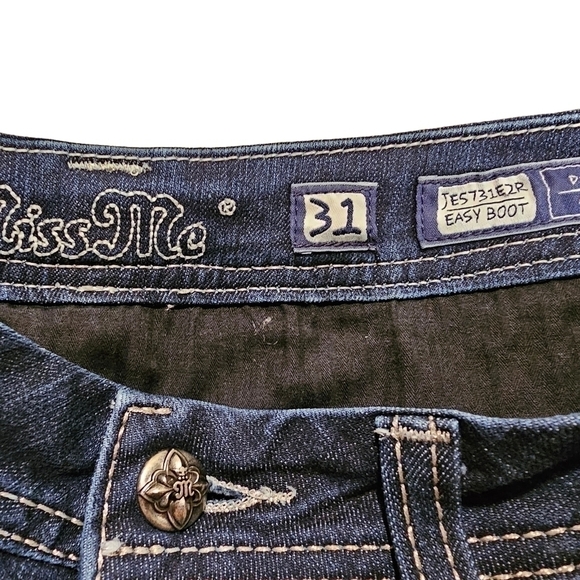 Miss Me Jeans easy embellished back pockets Size 31 - Picture 5 of 5